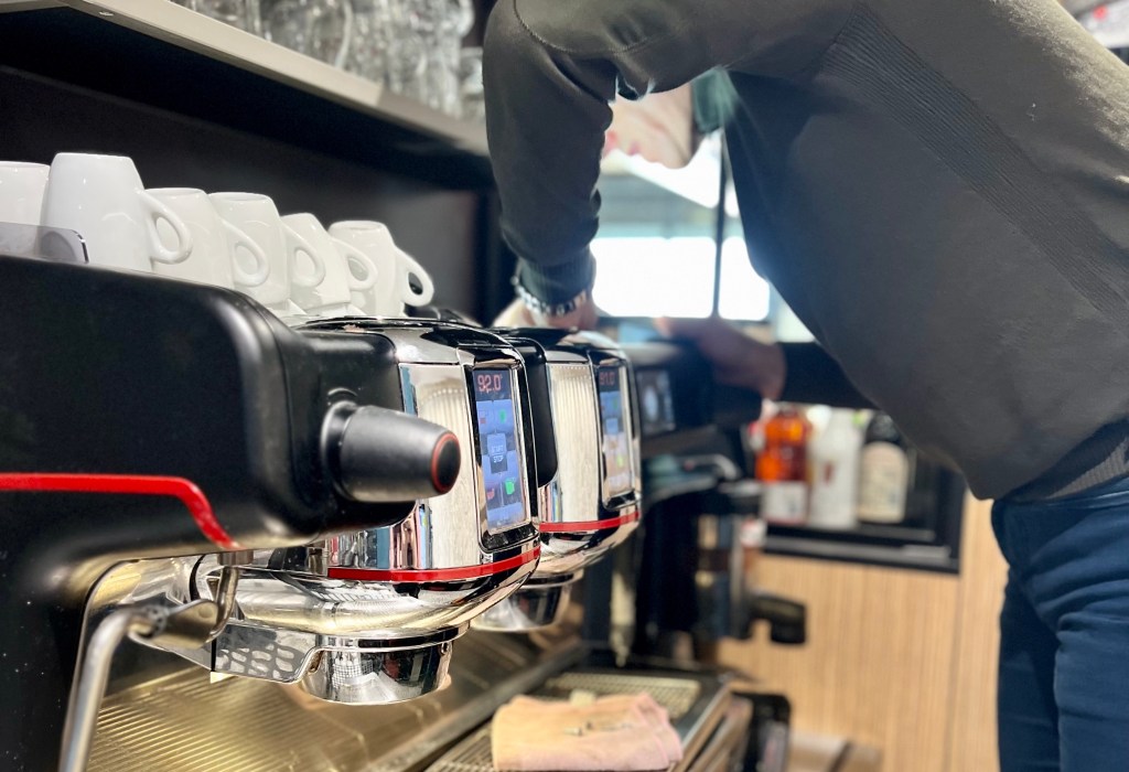 Installation, entretiens et dépannage des machines à café et matériels professionnelles CHR